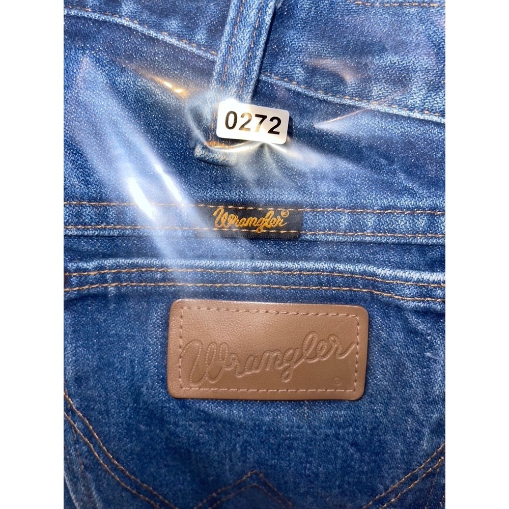 Wrangler Jeans Mens 30x34 Blue Denim 13MWZ Cowboy Western Rodeo Casual - Picture 16 of 16